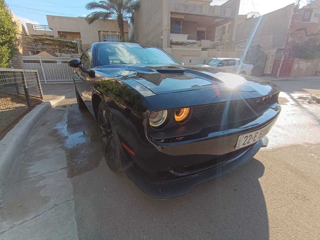 السلام عليكم
دودج جالنجر 2018 امريكي فئة sxt 
كير محرك تبريد كهربائيات كلها كامله 
حادث جاملغ وبنيد وصور الحادث منشورة 
بدون شاصي او لغد 
ايرباك ستيرن ودشبول 
صبغ بنيد وجاملغ جهه السايق وطرف باب السايق 
جاملغ الراكب بارد
مصلحة تصليح درجة اولي 
صدر خلفي جديد 
صدر امامي نص عمر 
رقم اربيل السنويه لغايه 2029
ب اسمي تحويل فقط 
مستعجل ع البيع
السعر 25 مليون وبيها مجال 

مكان السيارة بغداد الدورة حي الصحة 
رقم الهاتف *********** د.طه
