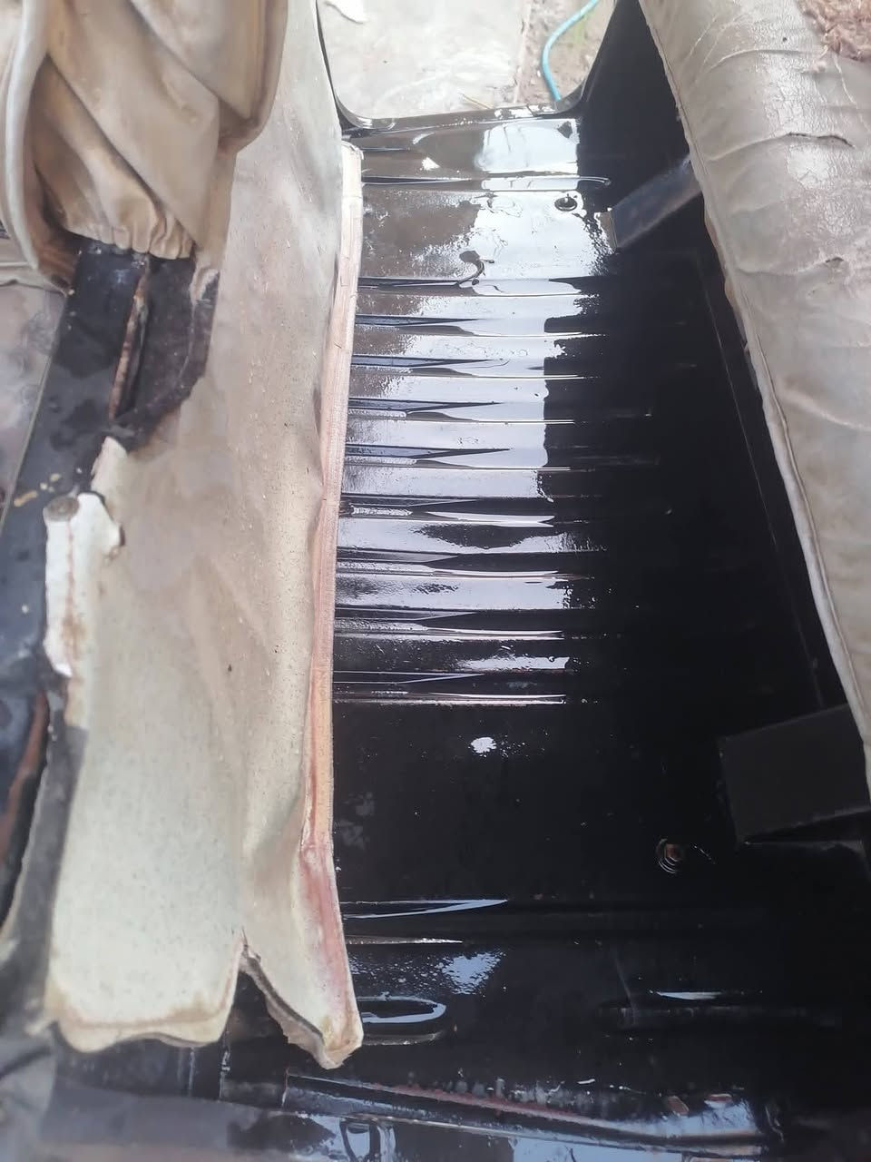 السلام عليكم ورحمة الله وبركاته تكتك بياجو للبيع موديل ١٨ كشر كلش نضيف المحرك عاطل بدون أوراق مكفولة من السرقة تجي تاخذها من باب البيت السعر ٥٠٠ وبيها مجال العنوان بعقوبة المفرق للإستفسار الاتصال ع هذا الرقم ***********
