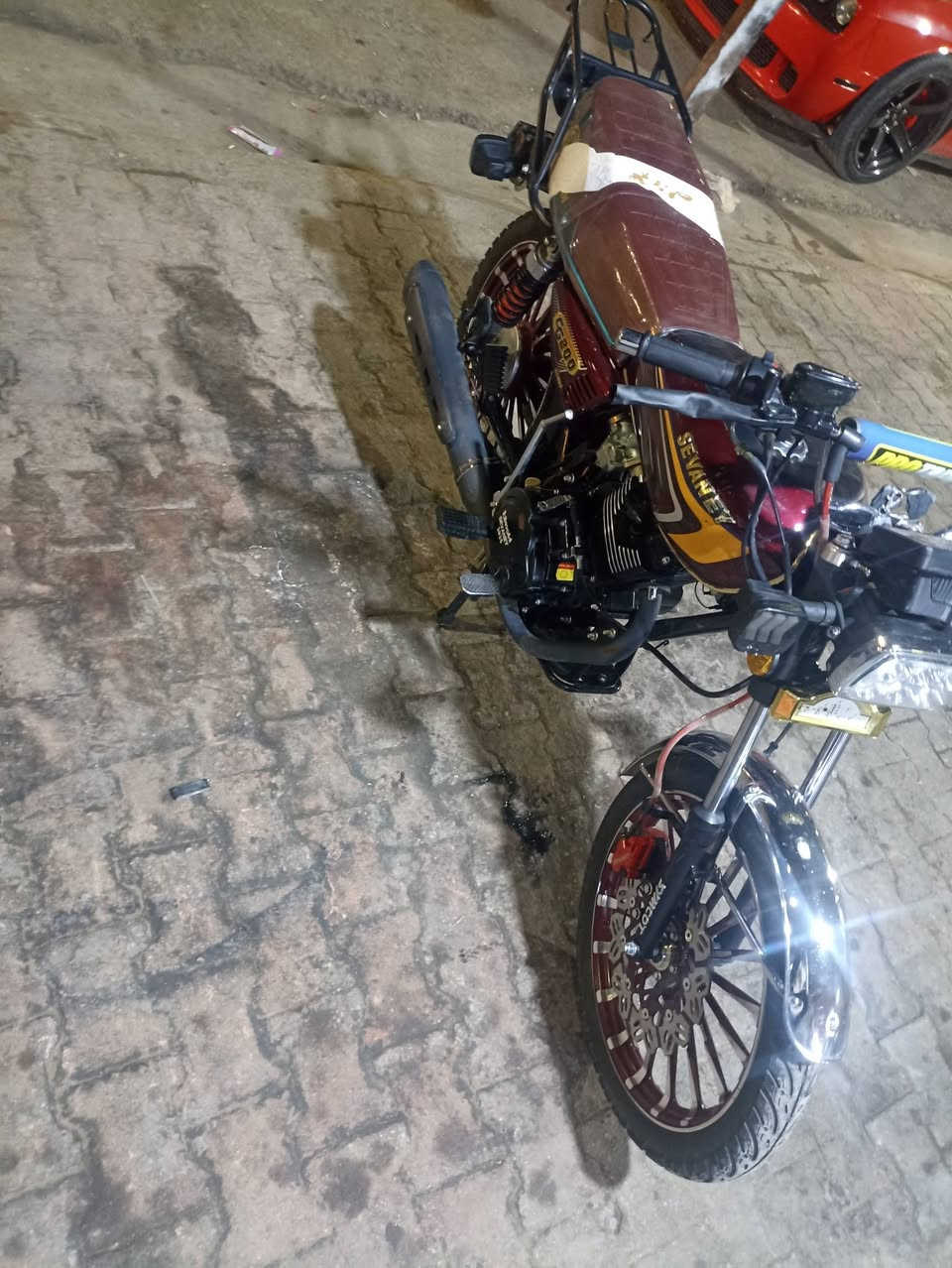 ماطور للبيع موديل 25 محرك اسود 200 جديد ***********
