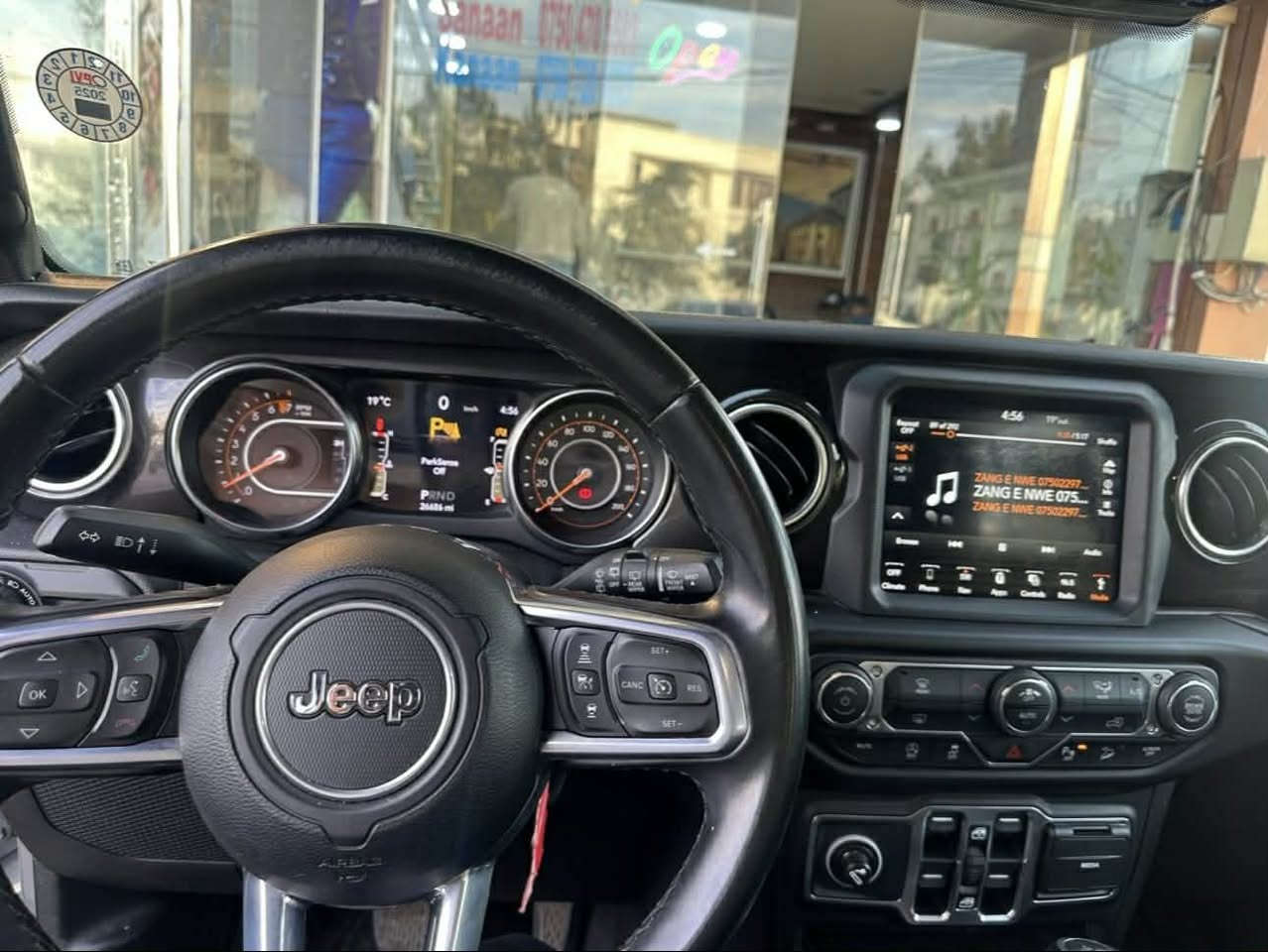 ‎Jeep Ranglar 2019 FULL 
کلینی بێ کێشە.فول مواسەفات.
***********
***********

37000 مایل .
33500$‎ أربيل, العراق
