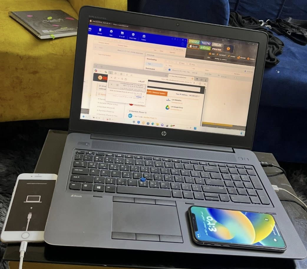 ⸻
💻 للبيع لابتوب HP ZBook G3 (Workstation)

📐 حجم الشاشة: 16 إنج
🖥 دقة الشاشة: عالية جدًا وواضحة
💾 التخزين: SSD 256GB
🧠 الرام: 16GB DDR4
🔋 البطارية: جيدة، تمشي تقريبًا ساعة استخدام قوي
🪟 النظام: Windows 11 Pro أصلي
كور i7
⚡ الأداء والاستخدام:
 • يشغل ألعاب، حتى PES 2026 جان منصّب عليه ويشتغل تمام
 • مناسب للشغل الثقيل (تصميم، هندسة، مونتاج)

🎮 كرت الشاشة:
 • كرت شاشة منفصل
 • وكرت شاشة أساسي (تبديل تلقائي حسب الاستخدام)

🔧 قابلية التطوير:
 • بيه 2 سلات رام تكدر تطور لحد 64GB
 • مكانين إضافيين للهارد

🔐 مزايا إضافية:
 • بصمة إصبع سريعة
 • هيكل معدن قوي
 • سماعات ستيريو 4 سماعات صوتها واضح

🔌 المنافذ:
 • 2 USB
 • 2 Type-C
 • وباقي المنافذ المعروفة (HDMI، LAN، وغيرها)

🛠 الصيانة:
 • مسوي إدامة وتنظيف
 • مغير معجون المعالج
 • الجهاز جاهز للاستخدام بدون أي مشاكل

📌 الحالة:
 • الهيكل بحالة جيدة
 • استخدام نظيف

💰 السعر: 400)
📍 المكان: (بغداد الاعضمية)
📞 للتواصل: (*********** / خاص)

كلي 👍
