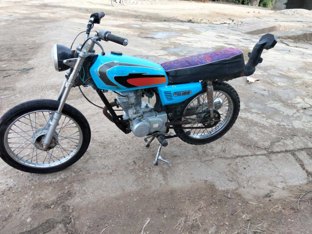 سلام عليكم دراجة للبيع موديل 2020 كلك السعر 325وبيها مجال المكان الناصرية قضاء  الرفاعي ***********
