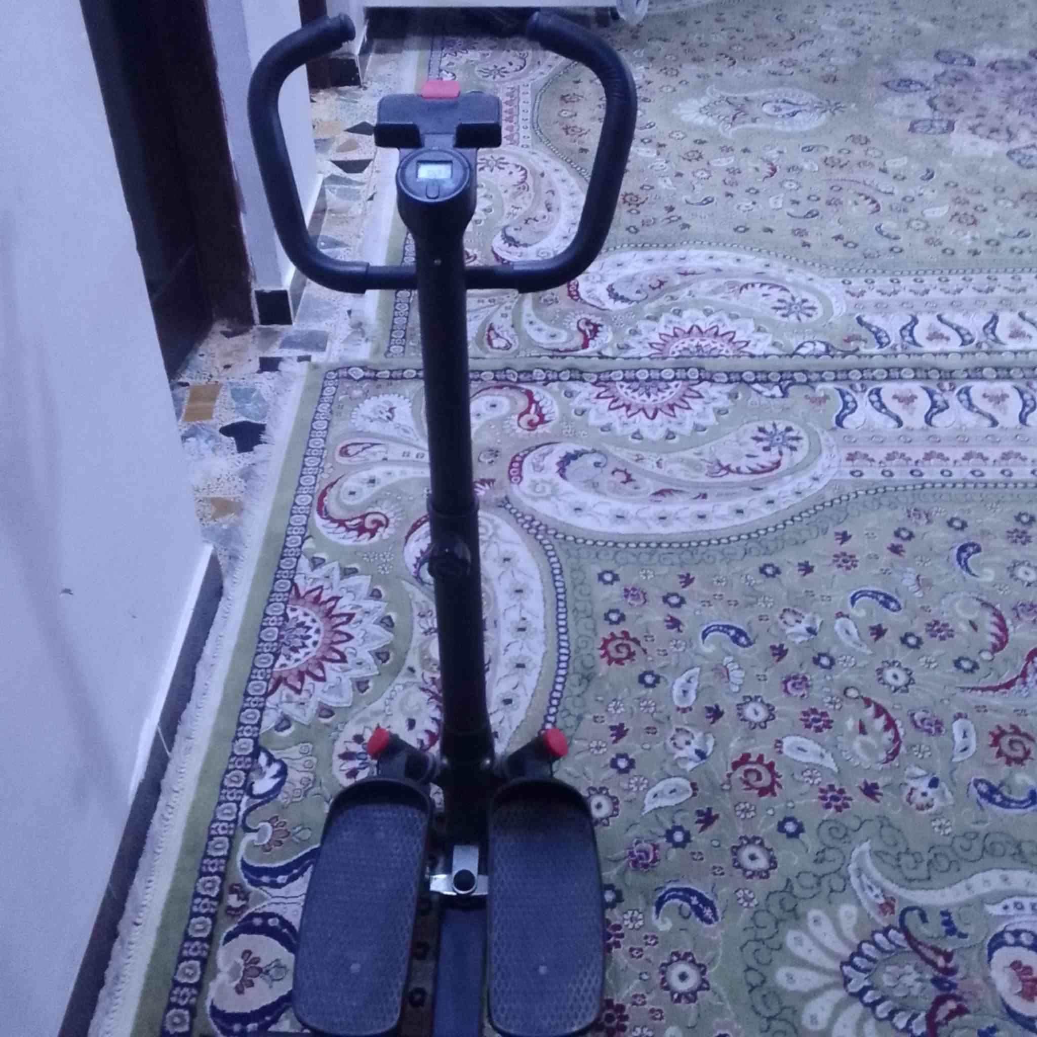 جهاز للبيع جهاز ذوب الشحوم ومفيد للمفاصل السعر ٥٠ الرقم ***********
