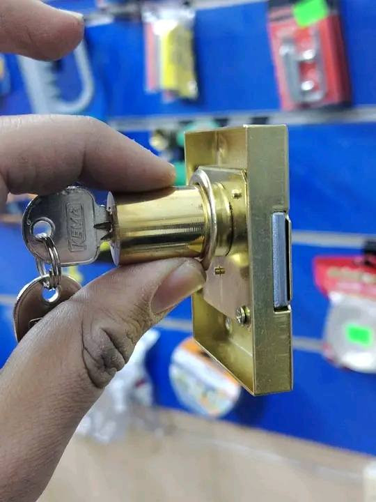 #أنشائية توصيل بسمايه
               
   

#ملاحضه يوجد كادر صيانه مختص 

#انشائيه_عامه_جميع_المنتجات
___________________________! 
(#شعار_عملنه_نوفرلك_المواد
                               #_الاصليه_الخاصه_بسمايه
(كل مايخص بسمايه موجود) 
العنوان :_ بسمايه الشارع العام 
لسنا الوحيدون لاكننا الافضل💯فقط اطلب الحاجه المحتاجه 
للأستفسار أكثر اتصل او واتساب
 ***********
***********
متوفر توصيل 🛵
