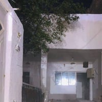 المدخل الثالث • ٣٠٠م • للإيجار