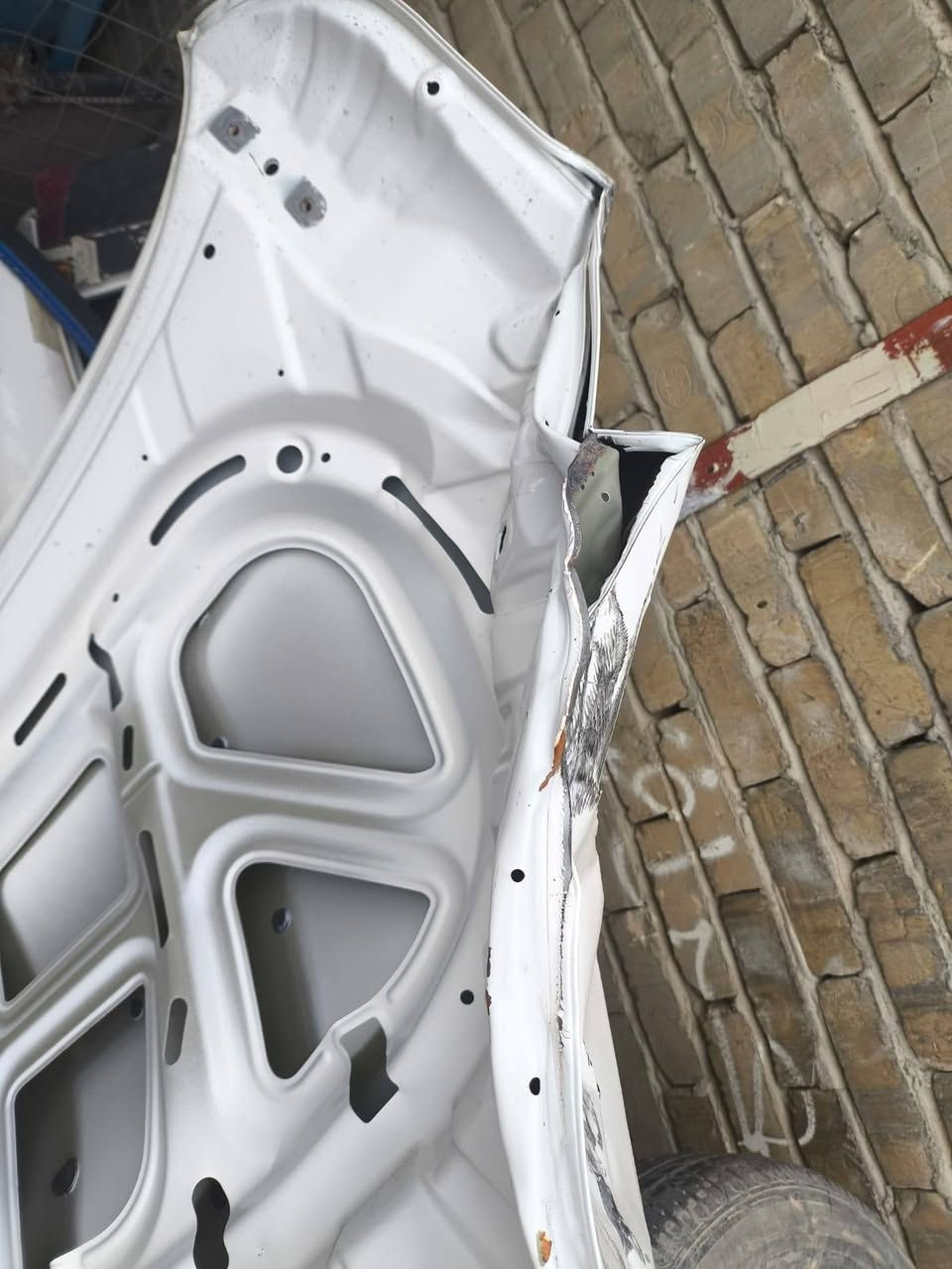 بنيد كي فور موديل 25 ابيض صدفي قيم وخذ ***********
