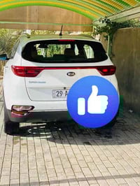 اسبورتج 2020  السعر 215  مواصفات السيارة بيسك  ماشية 64000 وقابل للزيا...