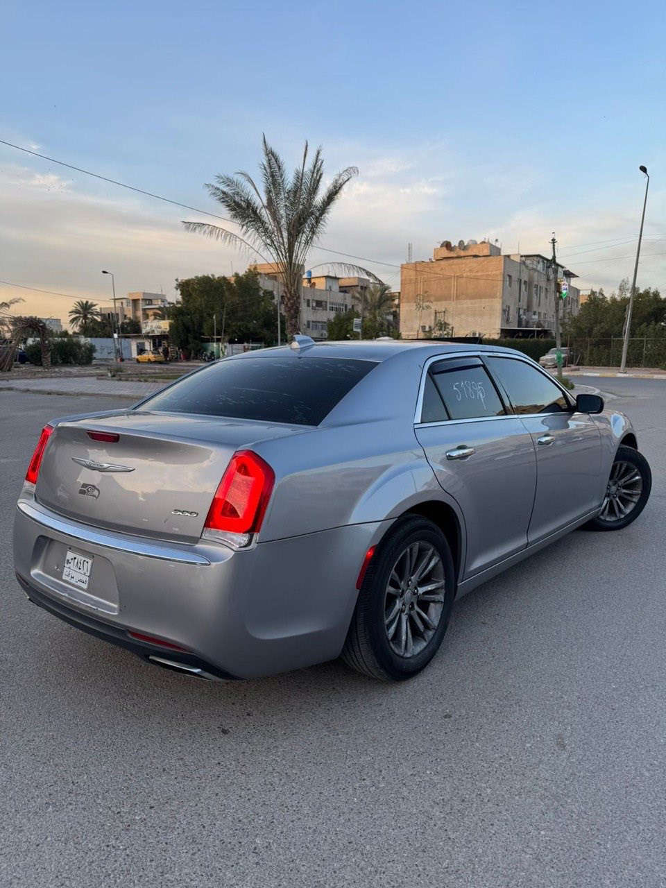 كرايسلر اوباما 2016
فئة C فول للاخير

فول مواصفات للاخير
بانوراما
بردة خلفيه 
كشنات جلد
كشنات خزن
تدفئه كشنات وتبريد
رادارات مري
ورادار جانبي وخلفي
حساسات خلفيه 
وحساسات امامية
دخول السياره بكتاب ضباط
السعر 205
موقع الشركة بغداد زيونه 
للاستفسار
*********** متوفر واتساب
