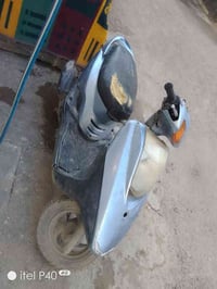 بريز لبيع  كوم حديد ماعرف شنو لي بيهه  07712777731 كاظمية