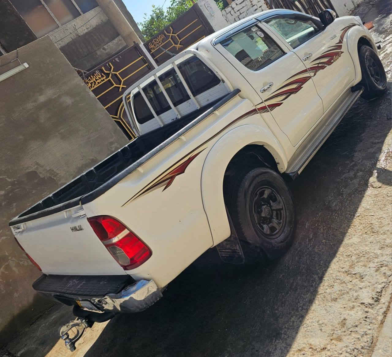 السلام عليكم (تحية طيبه )
للبيع او مراوس حسب القناعه
بيكم تيوتا دبل قماره فور ويل گاز 
 رقم بصره تحويل مباشر موديل 2014  
گير مكينه  تبريد ثلج تدفئه شغاله والگير شغال  حداديه جديده سياره جاهزه اي نقص ما بيها بيه صبغ بلتكمه الاماميه جهة السايق 
  علماً مكان السياره 
في محافضة واسط الكوت مركز مدينه 
الاستفسار رقمي ***********  للبيع او  مراوس  يجي وتساب او خاص او اتصال اني متواجد .
