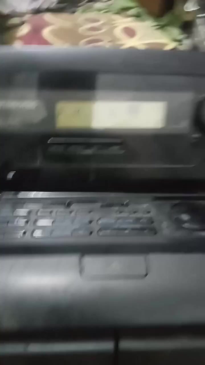 راديو مسجل دبل كاسيت اربع سماعات وسيدي شغال ولكن ابيعه هل الموجود مااعرف اشغله يشتغل بس وشه بيه كسر في بدن الجهاز من الاسفل السعر 25 الف مع التوصيل


**إذا كنت صاحب هذا الإعلان وتريد حذفه لأي سبب، رجاءا أرسل رسالة إلى الدعم الفني**