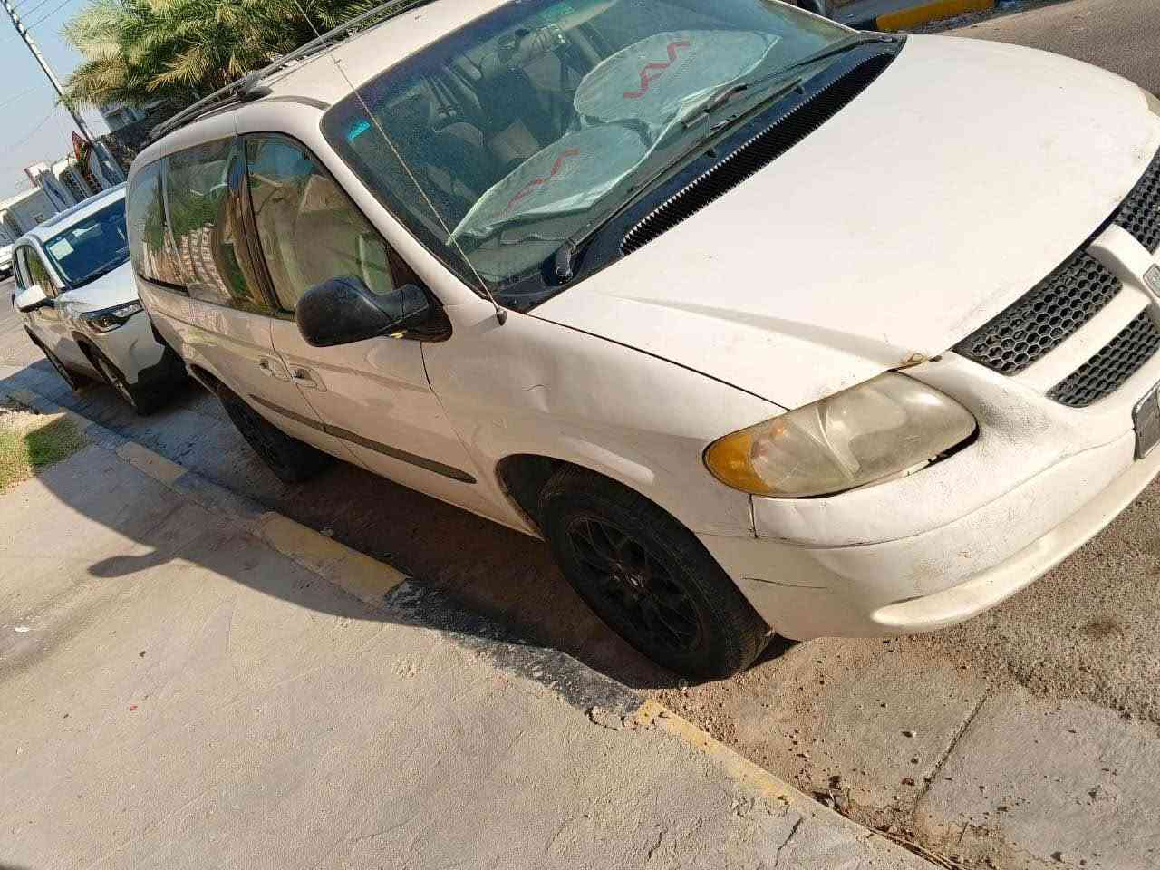 السلام عليكم 
دوج كرنفال موديل 2004 بدون صبغ محرك بلادي 3300 تبريد قطعه وحده مكانها بغداد حي اور او شعب
***********
سعر 62 بيها مجال بغداد, العراق
