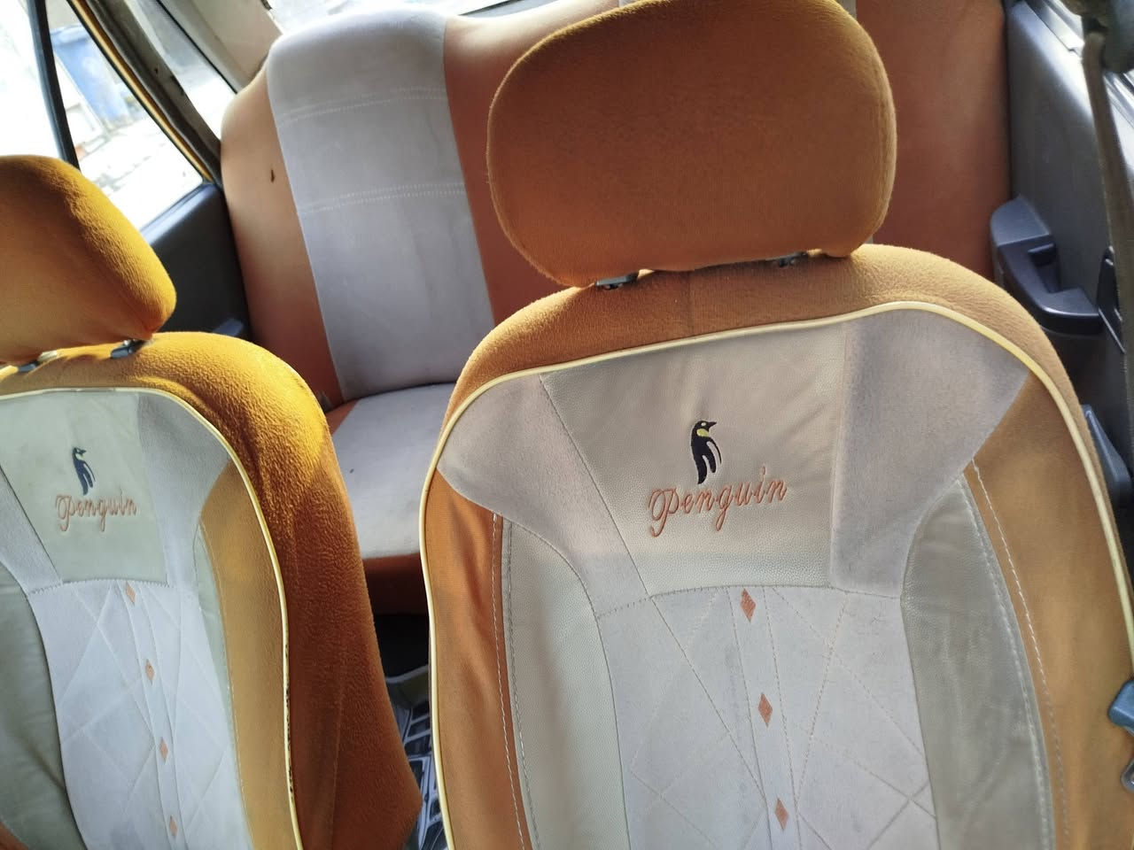 سايبه 2012  كير محرك مكفولات جاملغ امامي مبدل فقط رقم نكليزي مصفرة هيئه وغرامه شرط تحويل سعرها 25 ورقه وبيهال مجال الشعب خلف سوق شلال رقم ***********
