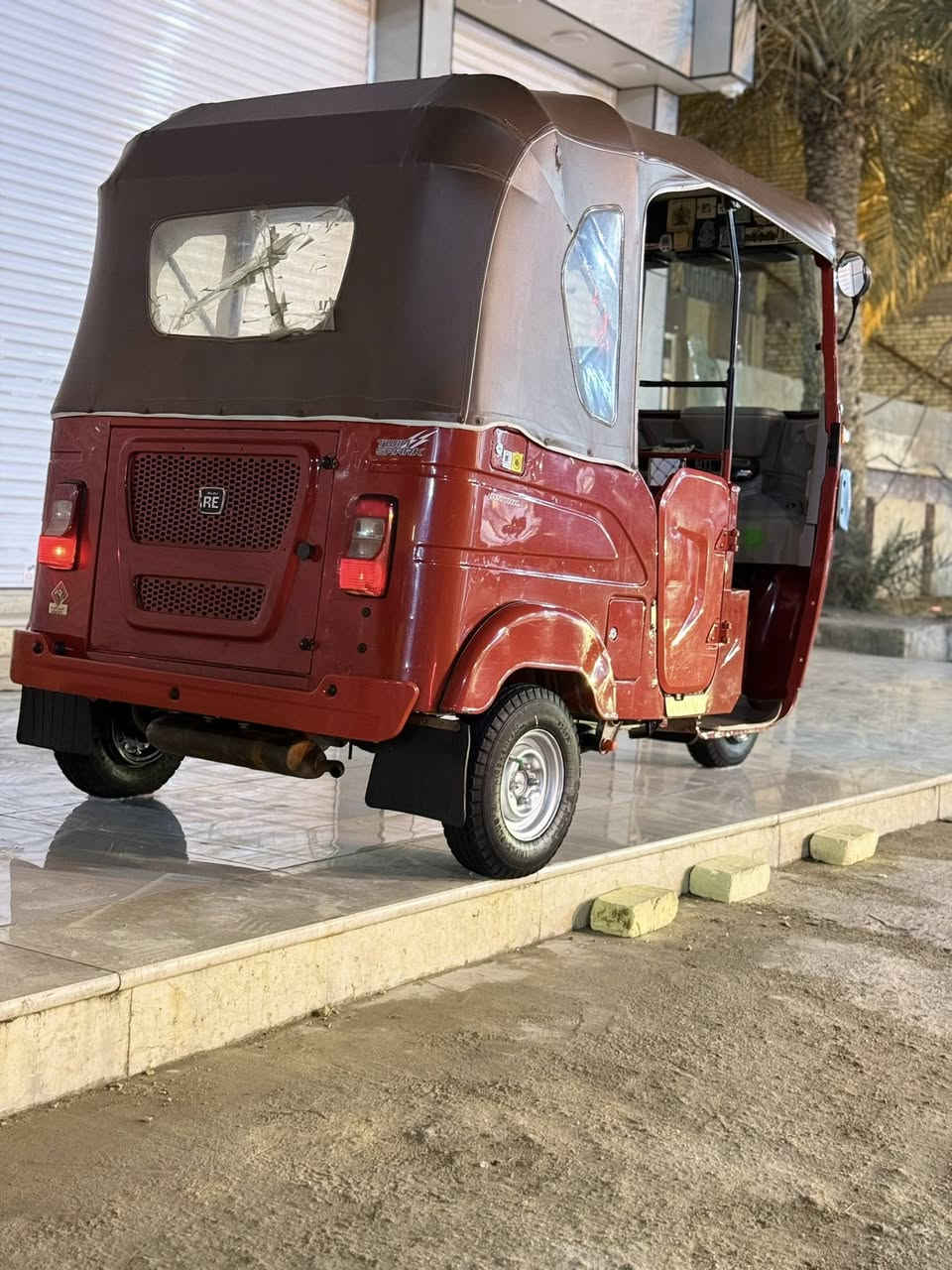 سلام عليكم ٢١ شهر  ١١ رقم سنويه بسمي تكتك كفاله بيها ملاحضات مكينه كفاله بيع فارغ بدون غراض تكتك نضيفه شراي يتصل مكان العماره ***********
