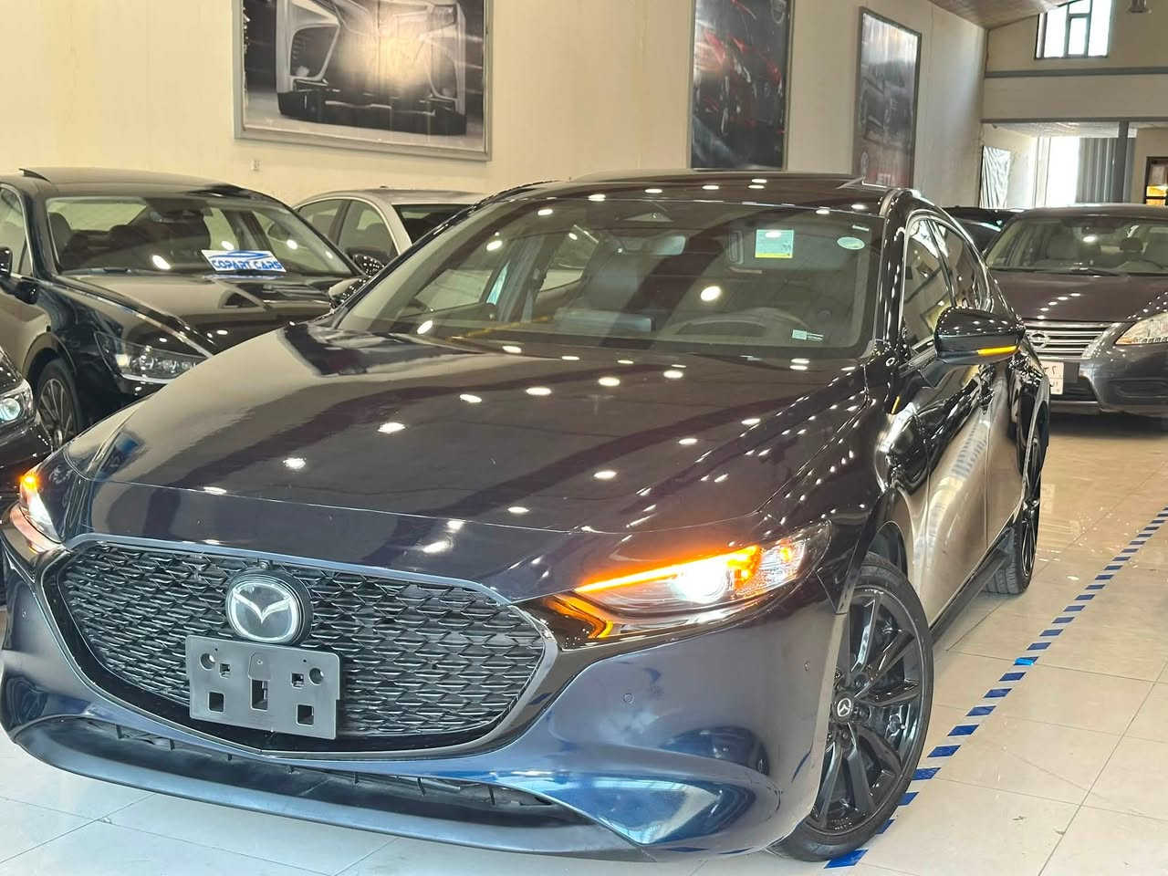 Mazda 3
موديل 2024 
موسفات premium + 
360 كاميرا رادار 
داتاشؤ
سلاد 
كوشن جلد كوشن خزن كوشن گه رم 
سوكان گه رم 
كوشن كاره با
سماعه Bose
AWD مه كينه 2.5 turbo 
كه ميك بونت سبوغه 
ارباك سوكان 
بؤ زانياري زياتر په يوه ندي بكه به 
0750785188


**إذا كنت صاحب هذا الإعلان وتريد حذفه لأي سبب، رجاءا أرسل رسالة إلى الدعم الفني**