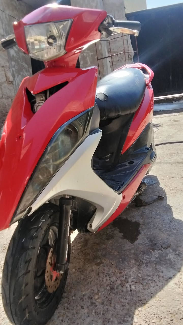 السلام عليكم درجه ماكس مضلع نوزل بيه شلعه فول مكاني بوب الشام سعر 550 بيه مجال هاذه رقمي متوجد ***********
