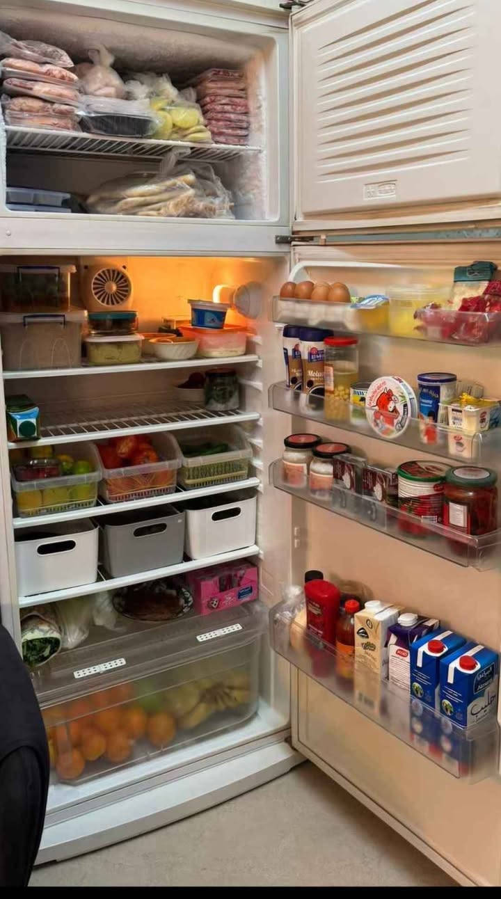 ثلاجه كونكورد لبناني حجم ٢٦قدم نضيفه وتشتغل على فحص للإستفسار واتس أو اتصال 
*********** النجف, العراق
