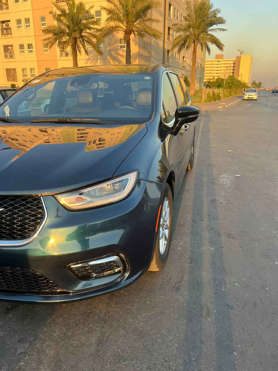 سلام عليكم باسفيكه البيع وارد امريكي ماشيه 20 موديل 2025 بدون صبغ ولاتبديل  سعر 275 /تصال ***********
