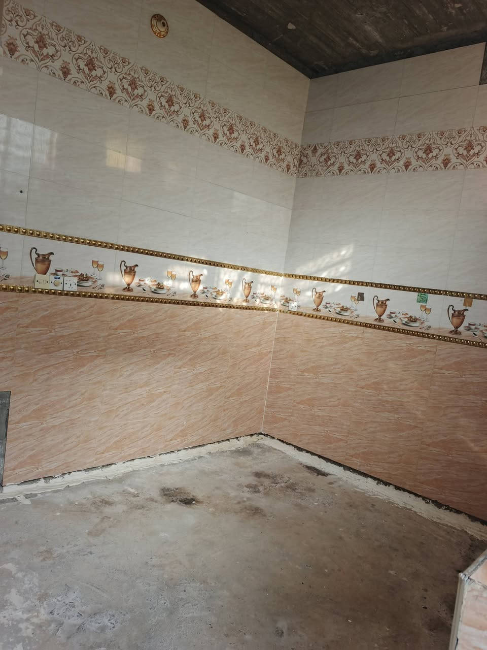 عندي بيت لليجار المكان الحولي بضهر مكتبة السدي الستفسار ***********
