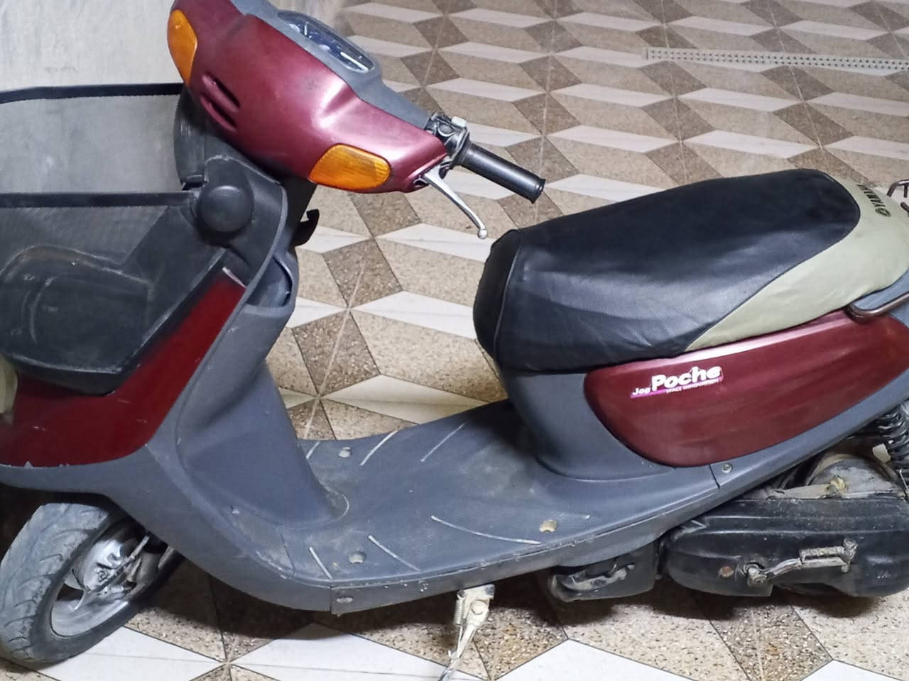 سلام عليكم منغولي ٢٠٠٧ للبيع مفتوحه مره وحده محركه حلو كله شغال كهرباياته ما بيها نقص  للبيع سعر400وبيه مجال مكاني كربلاء قرب مدينت العاب نوارس كريلاء ***********
