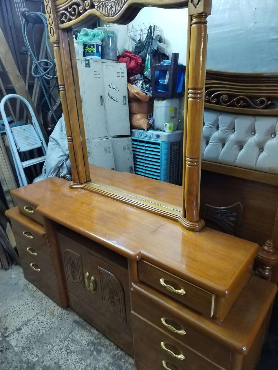 غرفه نوم للبيع بغداد الجديدة *********** حيدر
