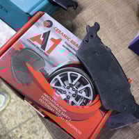 توفرت دسكات خلفي فورد اكبديشن حديث الاصلي   عالم الدسكات والبنزات العن...