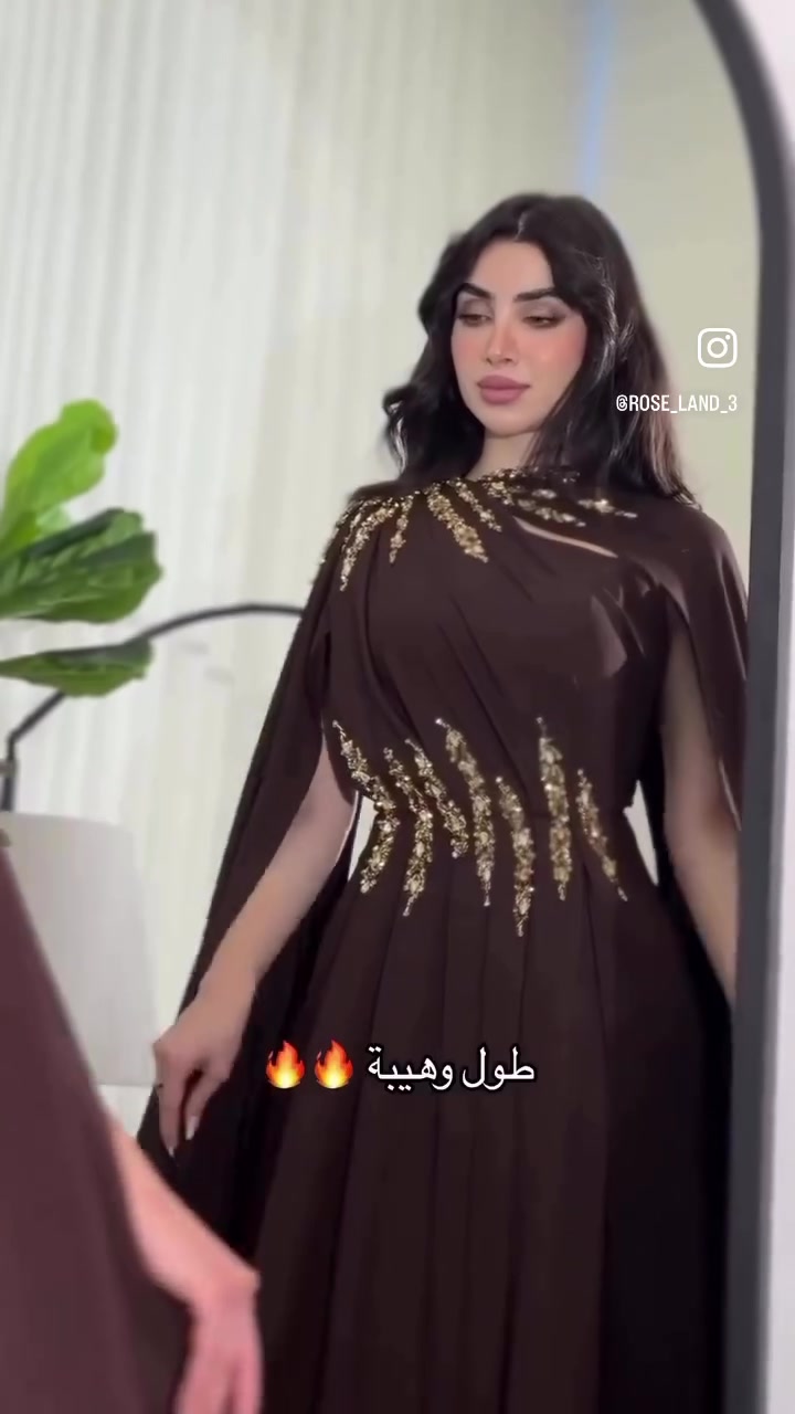 مرحبا
عندي هذا الفستان ملبوس مره وحده 
قياس 44 
ابيعه ب60 الي يفيدها تدخلي خاص


**إذا كنت صاحب هذا الإعلان وتريد حذفه لأي سبب، رجاءا أرسل رسالة إلى الدعم الفني**