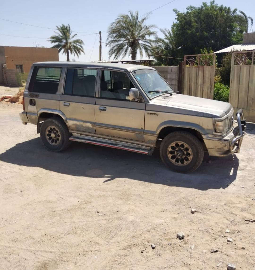 من رخصة الادمن سياره للبيع المكان الانبار هيت موديل ٩٣ محرك وكير بطه سنويه ٢٩ السعر ٢٧ ورقة وبيها مجال للإستفسار الاتصال برقم تالي ***********
