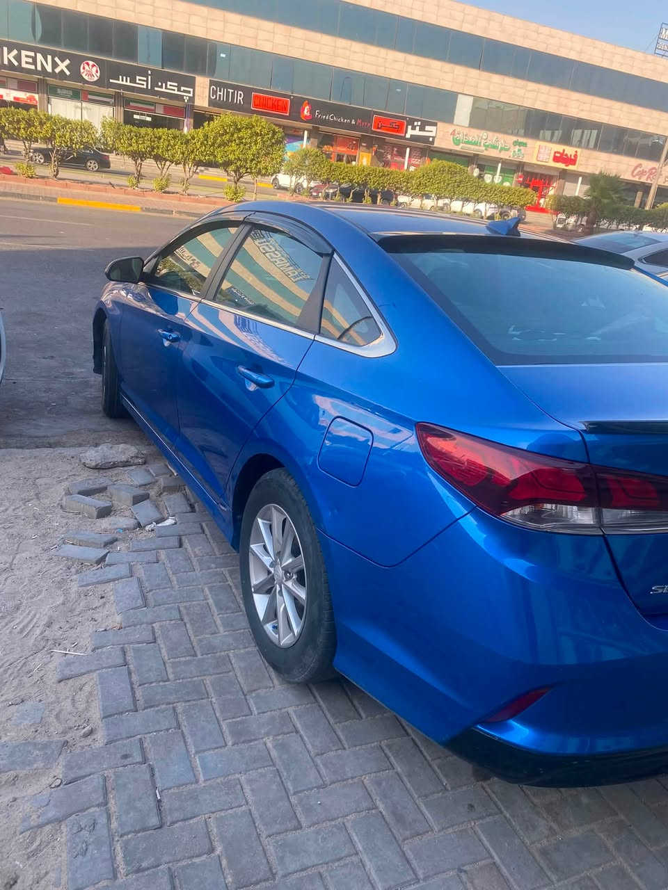 للبيع سوناته مديل ١٩  ضربته بنيد وكم قطعه كلير سياره نضيفه ومتعوب عليه سليمانيه سنويه ٣١  مكينه كير حداده كله كفاله  مكان بصره المعقل السعر 120 للاتصال ***********
