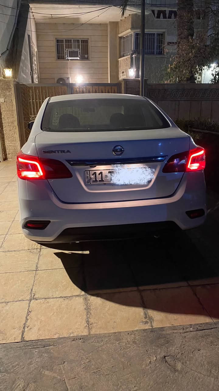 سلام عليكم
للبيع نيسان سنترا موديل 2019 ابيض وارد امريكي ضربه باب السايق مبدل اصلي كير ومكينه مكفول 
ماشيه 74mi رقم بغداد باسمي سنويه جديده 
السعر 119$ 
مكان السيارة بغداد حي اور 
***********
