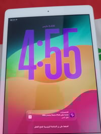 ايباد الجيل الثامن • ١٢٨ • نضيف