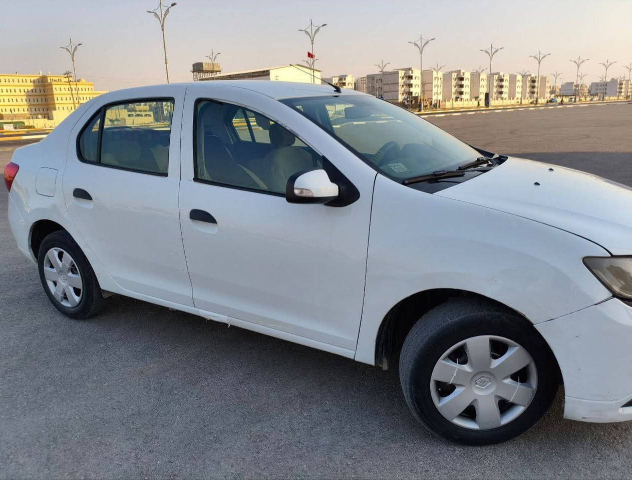 السعر 65 ورقة💲
تم تعديل المنشور للبيع🚘
رينو(سيمبل)🚘
موديل 2016✅
إمبدلة مكينة بلوك بسبب تبخير المكينة
قبل 60يوم🔋
الضربة موضحة بالصور
سونار💥
صارة الضربة ورة السونار بيومين✅ 
العنوان: كربلاء
للستفسار ***********
