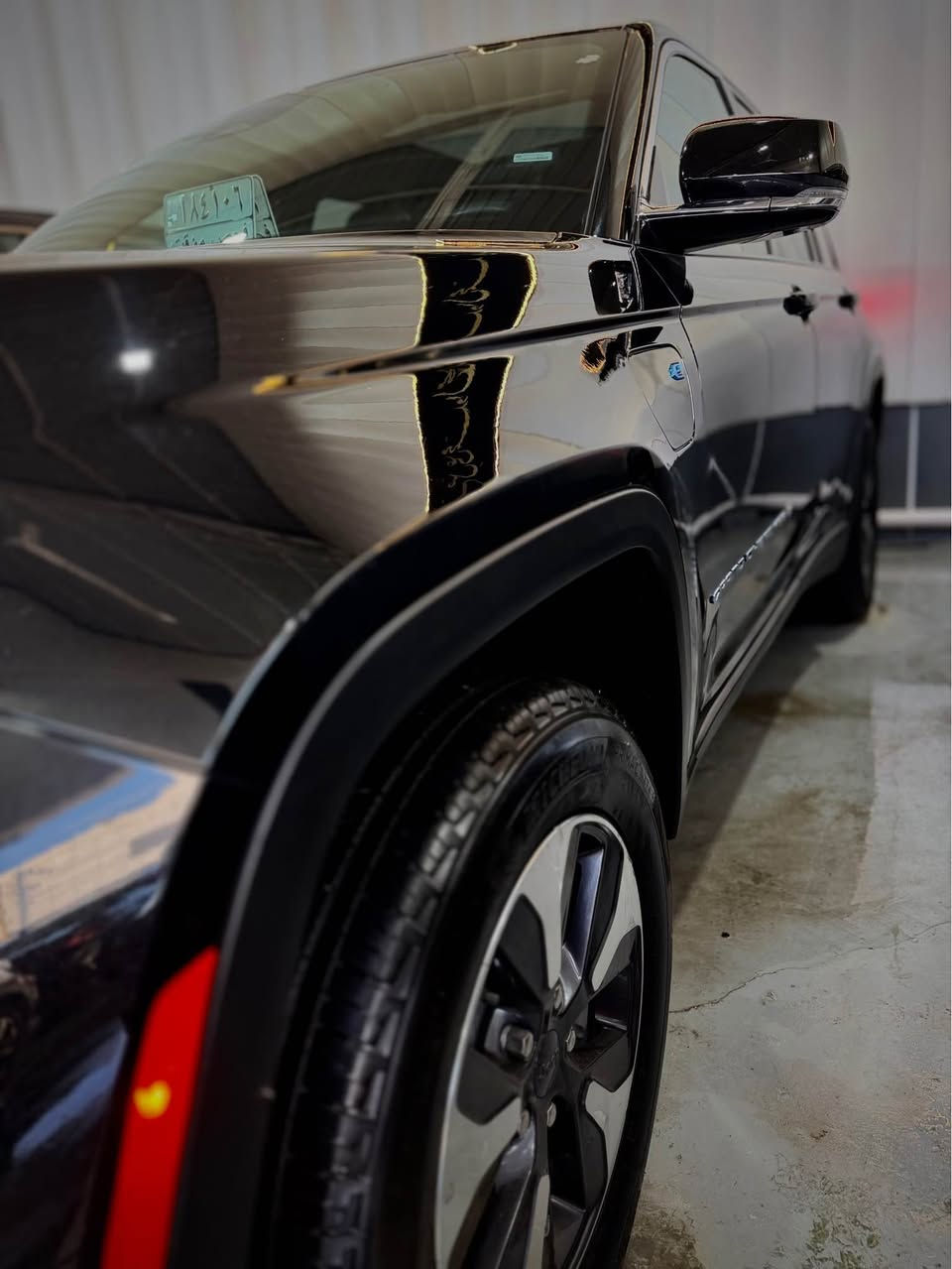 جيب 2024 لمتدد 
هايبرد بانزين كهرباء 
للبيع او للمراوس
ملاحضه : بيها صبغ نص جامغ فقط جاهزه 100‎%‎ وباسمي شخصيا 

السعر مرقم كامل ✅330✅فقط وبيها مجال

فول مواصفات 1/1 
بانوراما✅ 
تحديد مسار ✅ 
حساسات ✅ 
رادارات ✅ 
اشاير بالمري ✅ 
وبعد مواصفاتها معروفه انشالله 
السياره جاهزه 100‎%‎ ماتصرف عليه اي شي 

باسمي شخصيا 
دخول جديد كيلو ما ماشيه بالعراق 

مكاني بغداد 
للاستفسار: *********** 
         *********** بغداد, العراق
