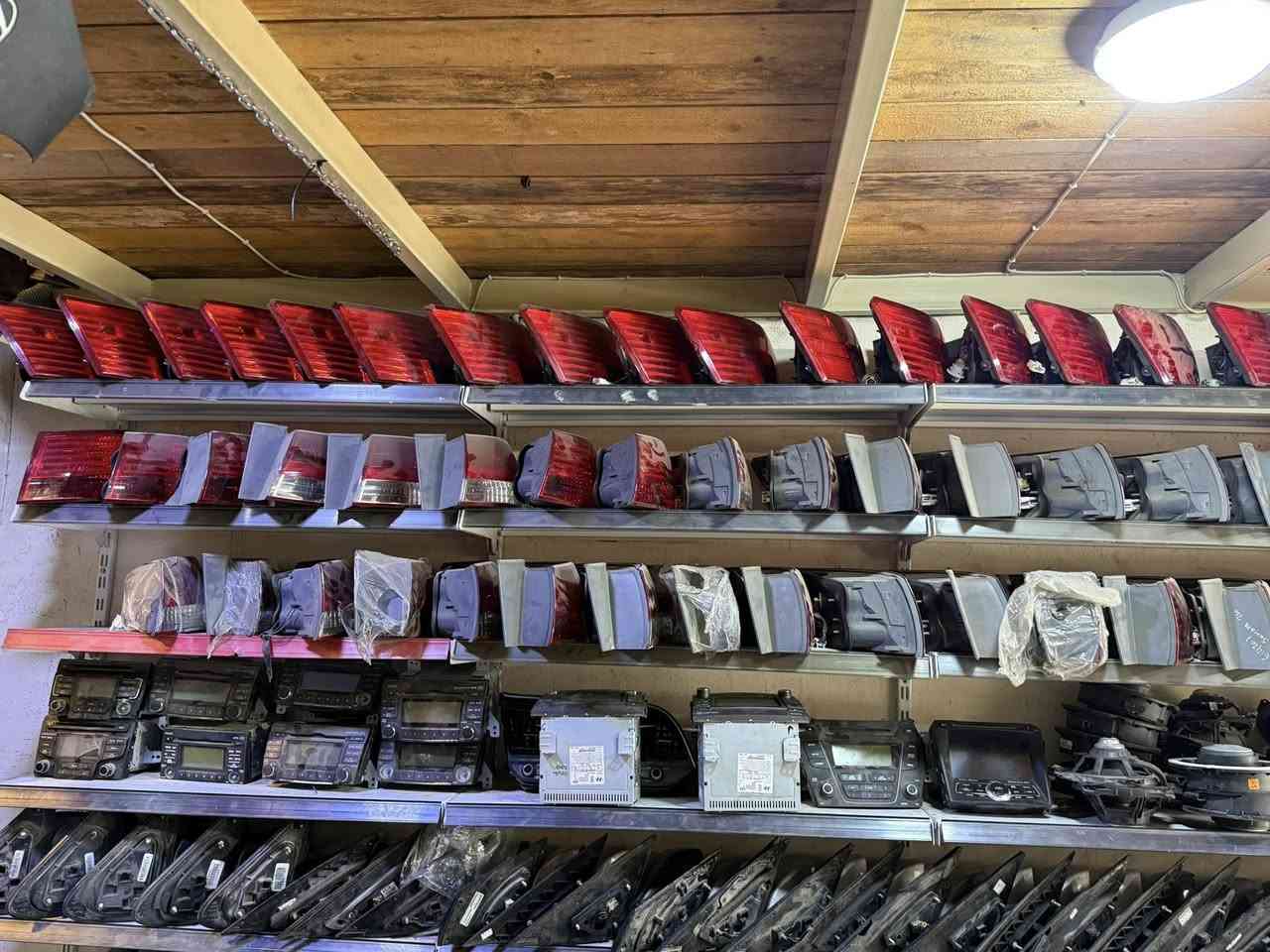 بسم الله الرحمن الرحيم رمضان كريم عل جميع الأعضاء
تم وصول بك لايت + مرايات جديد 

⁨ الفجر لبيع ادوات السيارات الكوريه(الوارد امريكي)

(سوناتا /سنتافي)

تم توفير مرايات سوناتا وسنتافي جميع المديلات 

تم توفير بك لايت سنتافي سوناتا

للاستفسار و الااتصال

على الهاتف :-***********

كراج و محل الفجر 

العنوان :الموصل صناعه المعارض خلف شارع البلديه

مقابيل حازم الحامد

فرع الثاني كوكجلي مجمع اسود الرفدين 

يوجد خدمه توصيل لكافه المحافظات

خلال 24 ساعه
