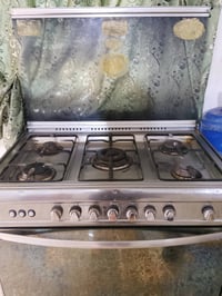 طباخ جيد جدا ناره عاليه والي يريد اصورها اله كلش مناسب سعره 150رقم 078...