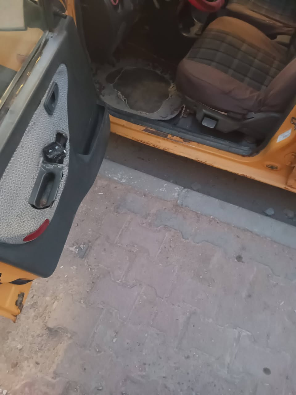 سايبا 10رقم مثنى محرك زين كير زين بسعر 9اوراق تليفون ***********
