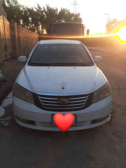 سلام عليكم سياره ام كرانت سياره نضيفه لا تبخير ولا تنقيص مكينه جديدة سعر سياره 65مكان سياره بغداد مدينه الصدر
رقم ***********
