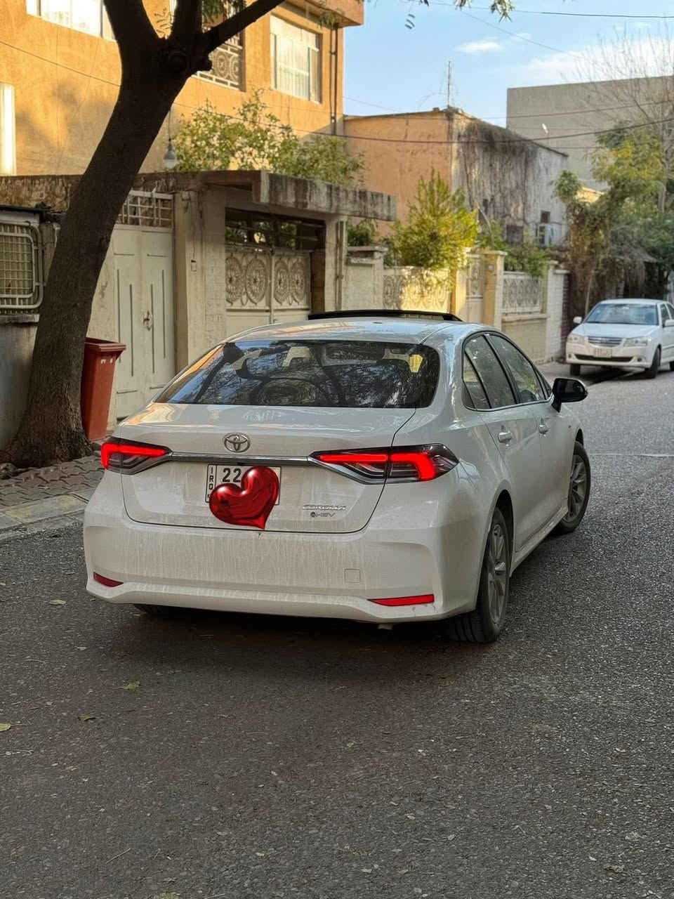 تويوتا كورلا هايبرد 2024  رقم اربيل
شكل الخليجي رقم اربيل 

ماشية 15 الف

الفول مال الشكل الخليجي  

كرسي كهرباء 

بصمه 

فتحة 

اشاره بالمري 

هاند بريك دكمه 

اوتو هولد 

مثبت سرعه ( قيادة ذاتيه)

كشنات جلد

كفالة عامة حتى من الرصعة بوضع الشركة

تحويل مباشر

السعر : 155 وبيها مجال بسيط 

مكان السيارة رمادي 

للاستفسار // ***********
