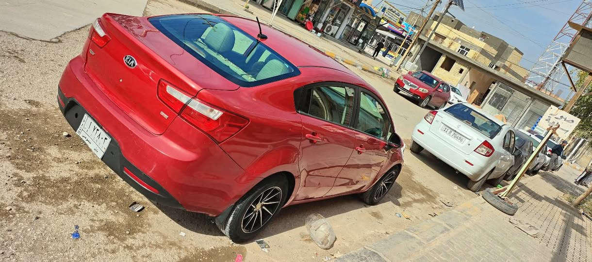 السلام عليكم
كيا ريو موديل 14 رقم بابل باسمي حادث السياره جاملغين وبنيد بدون اي دواخل كير مكينه حداديه مكفولات تدفئه تبريد ثلج  السياره مال بيت نظيفه كلش مكان السياره بابل السعر 80  بيها مجال حك الجيه. 
مكلف بالنشر اتصال/***********
***********
