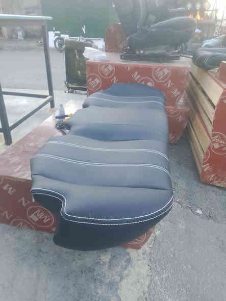 السلام عليكم
كلنه شويه نغير من دزاين البلادي🤔
دوشمه كافه انواع السيارات بطاين 🫡
كشنات ارضيات تنته تكم دشابيل🤗
 تحديث دواخل تغيير لون وعوازل 💪
العنوان الشعب الثعالبه شارع البانزين خانه
للستفسار ***********
