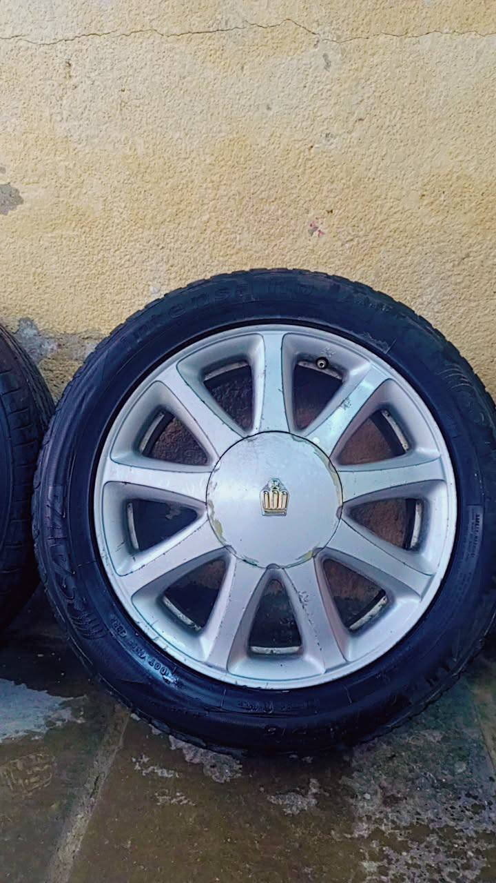 السلام عليكم وياله (كراون) ملكه ليزريات الصليات  السعر 3اوراق العنوان النجف مناذره رقم الستفسار  (***********)
