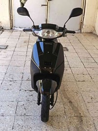 اليدي • ٢٠١٨ • رديتر