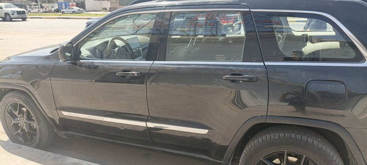 جيب مديل 13كصه بجم عنوان البصره ***********
