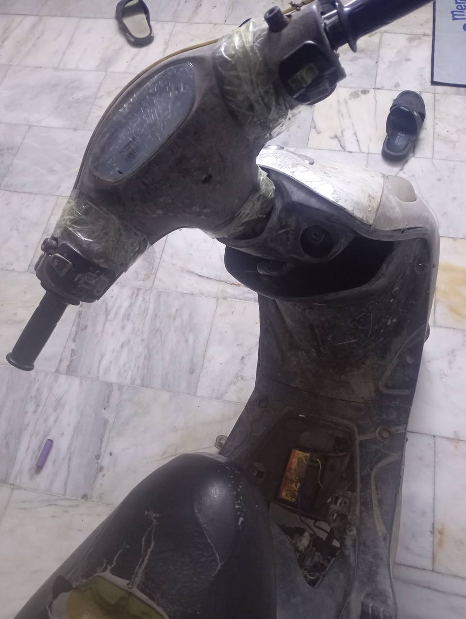 ماكس منغولي متروكة للبيع سعر 200 قفل
***********

(دراجة شغالة مابيها اي عطل)
