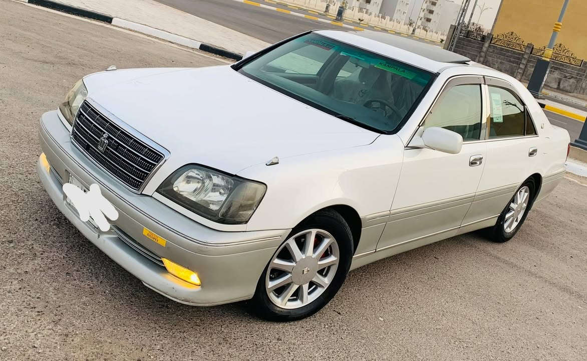 سلام عليكم ورحمة الله وبركاته ملكة للبيع سيارة كفاله من الگصه والضربه والخياس وكير مكينه محرك ديفور جبير سياره حداديه تخم تاير كهربائيات و تبريد وفتحه  اربع دكم برده خلفيه شاصي 75 سياره السعر 82 وبيه مجال لشراي علمن السياره بدون رقم عنوان كربلاء  رقم الهاتف  ***********
