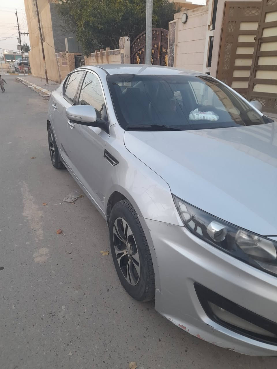 السلام عليكم
كيا اوبتيما كوري موديل ١٣ محرك ٢٠٠٠ دوش 
بيها ٣ قطع قطعتين تبريد رقم بغداد الاماني 
السعر ١٠٨ وبيها مجال ويرهم مراوس حسب القناعه 
العنوان تكريت رقمي ***********
