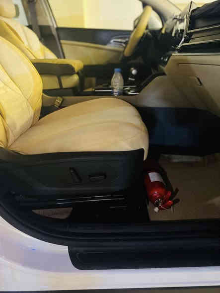 سلام عليكم سبورتج البيع 24 رقم اربيل تريد تحويل او وكاله السيارة كفالة عامه ماشيه 24 السيارة عله وضع الشركة السعر 22800 وبيه مجال المكان الرمادي ***********
