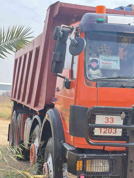 السلام عليكم البي للبيع مديل 87 بالسنويه 91  مكينه 44كير 240 مجموعه نص جيف بوربرين جبير وباط عدل تخم تاير جديد رقم بصره انكليزي مداور ثاني يوم المو شراي لا يتصل ويتعبني ‭0788 576 2841‬
