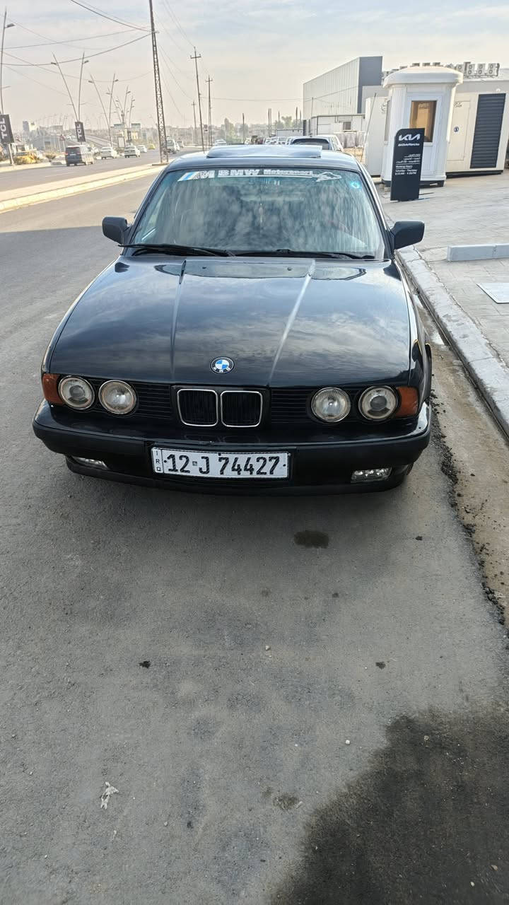 سلاام عليكم اخوان بيع مستعجل بي إم 525 رقم مصطره هزه جديدة سنويه لا 30 محرك كبس كير توماتيك كير محرك شرط كابون بانزين شرط تحويل سيارة مكفولة من طخه وضربه فقط صبغ جماليه طخم ورا وكدام كلو جديد طخم تاير جديد وايرمنيه كلو شغال سيارة ترايك لا بغداد عنواني موصل حي الميثاق السعر 52 بيه مجال شي قليل خوان مكلف بل نشر اليحب يخبرني عل رقم ***********///***********
