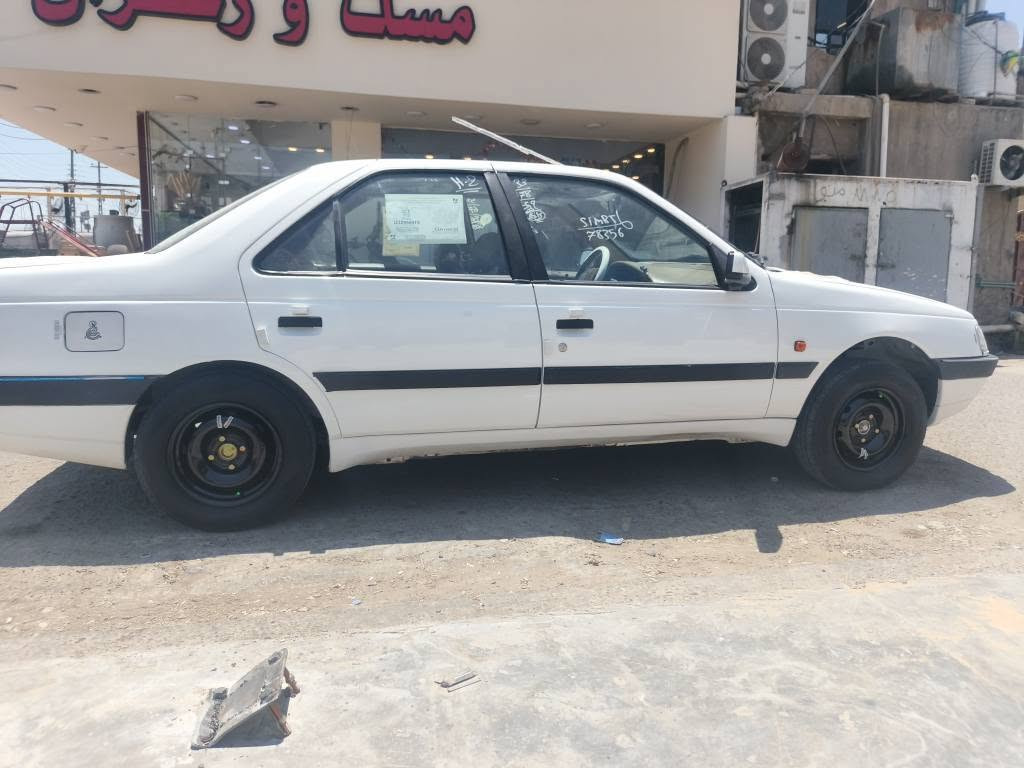 🚗 للبيع – بيجو لميس 405
✅ موديل 2014
✅ رقم بغداد (الإنكليزي الجديد)
✅ السيارة باسمي شخصيًا
✅ هزة جديدة
✅ تبريد ممتاز 
✅ المحرك، والگير، والصدر بحالة جيدة جدًا
✅ الصبغ نصف البنيد والهلالات الخلفية فقط،

  دوشمة عامة مع السقف

📍 الموقع: بغداد – حي الإعلام
💰 السعر: 44 (قابل للتفاوض )
📞 للاستفسار: *********** بغداد, العراق
